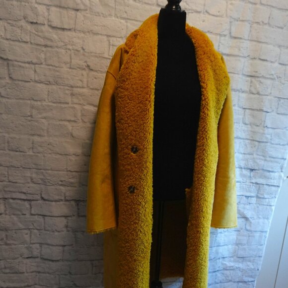Scotch & Soda Ladies long reversible teddy jacket in yellow - Picture 3 of 16